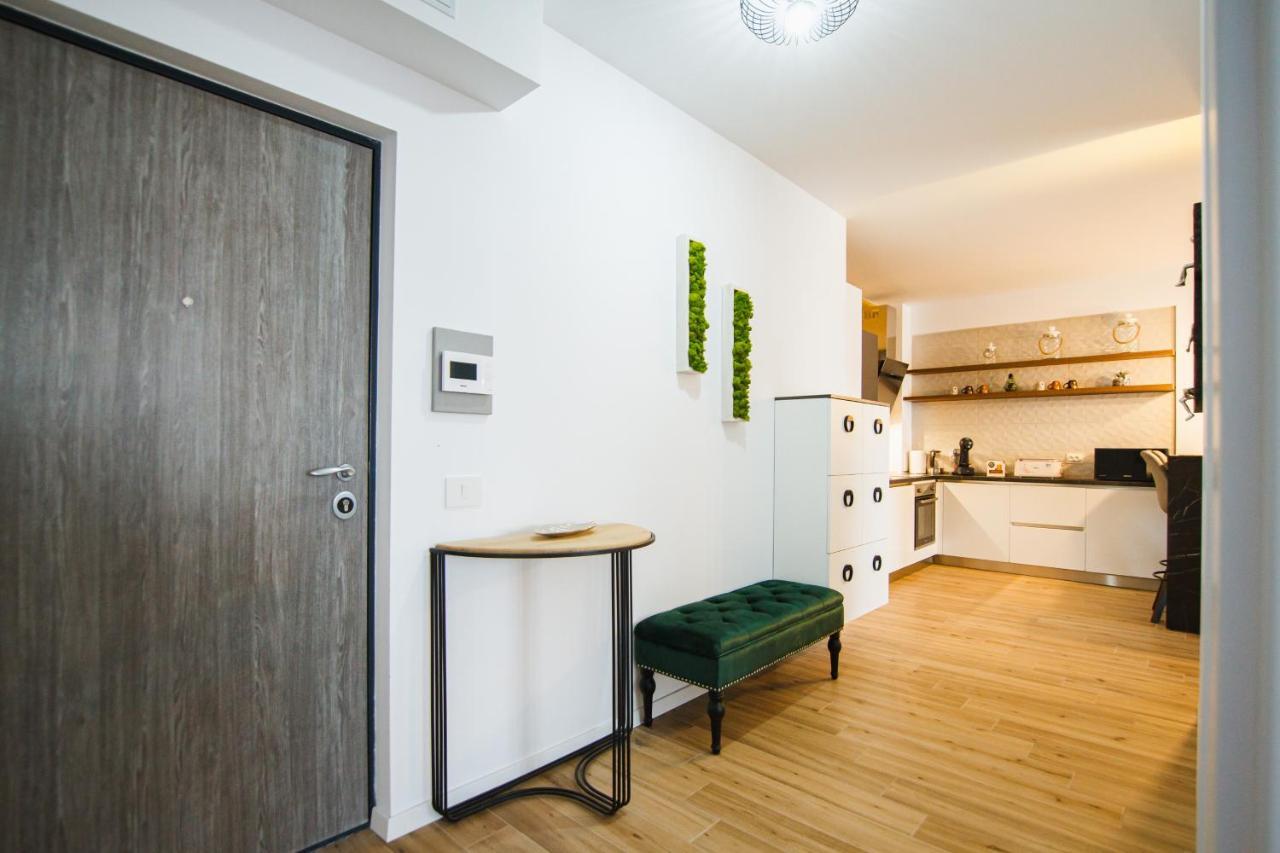 Magnificent Home At Prima Residence オラデア エクステリア 写真