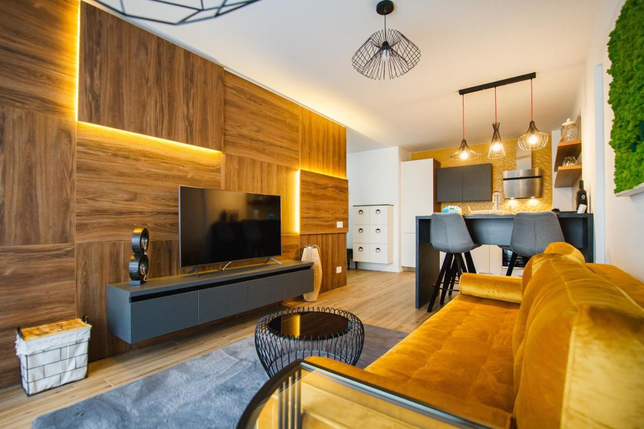 Magnificent Home At Prima Residence オラデア エクステリア 写真